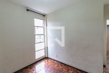 Quarto 1 de apartamento para alugar com 3 quartos, 80m² em Estrela Dalva, Belo Horizonte