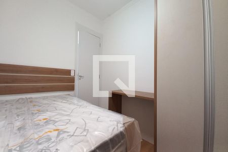 Quarto 1 de apartamento para alugar com 2 quartos, 44m² em Jardim Ipaussurama, Campinas