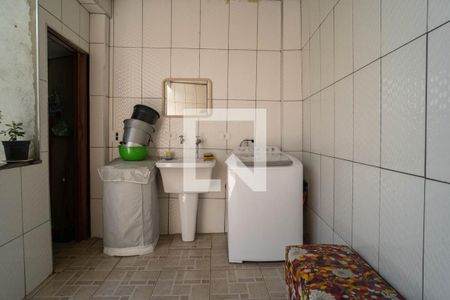 Casa à venda com 152m², 3 quartos e 2 vagas Casa à venda com 152m², 3 quartos e 2 vagasÁrea de serviço