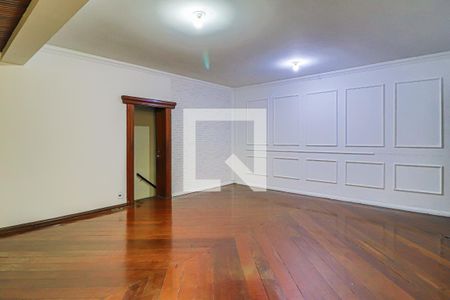 Sala 1 de casa para alugar com 4 quartos, 240m² em Horto, Belo Horizonte