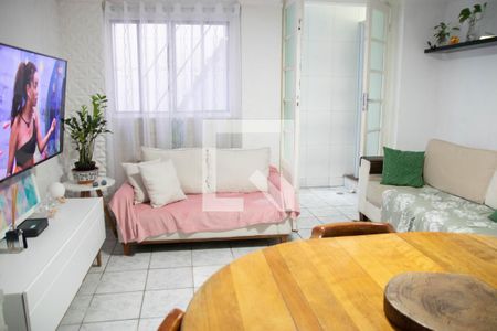 Sala de casa à venda com 2 quartos, 192m² em Vila Leonor, São Paulo