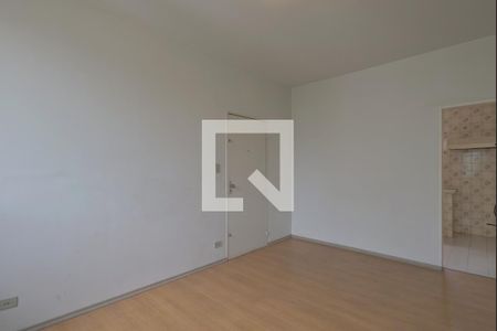 Sala de apartamento para alugar com 2 quartos, 80m² em Centro, Campinas