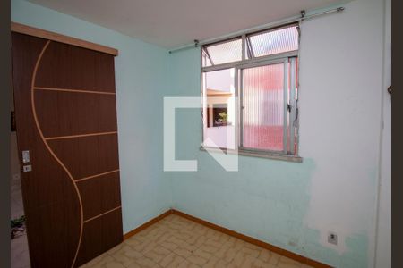 quarto 1 de apartamento para alugar com 2 quartos, 42m² em Brás de Pina, Rio de Janeiro