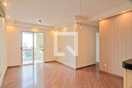 Sala de apartamento para alugar com 3 quartos, 84m² em Vila Albertina, São Paulo