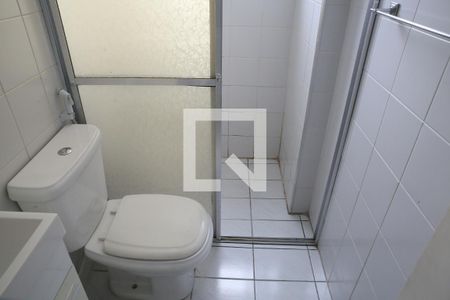 Banheiro de apartamento para alugar com 1 quarto, 53m² em Canto do Forte, Praia Grande