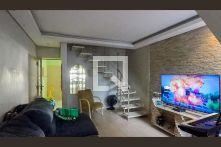 Casa à venda com 3 quartos, 250m² em Ipiranga, São Paulo