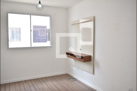 Sala de apartamento para alugar com 2 quartos, 35m² em Guaratiba, Rio de Janeiro