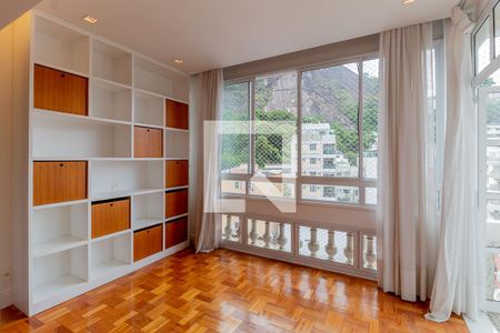 Sala de apartamento para alugar com 3 quartos, 150m² em Laranjeiras, Rio de Janeiro