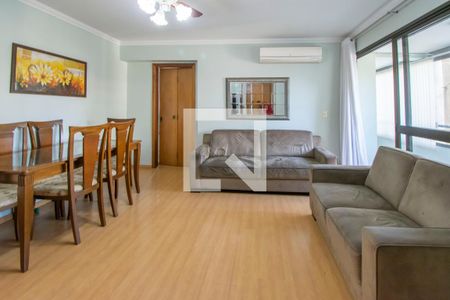 Sala de apartamento à venda com 3 quartos, 96m² em Santana, Porto Alegre