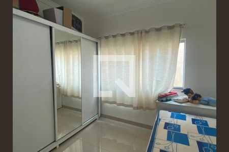 Quarto 2 de casa para alugar com 3 quartos, 144m² em Residencial Itaipu, Goiânia