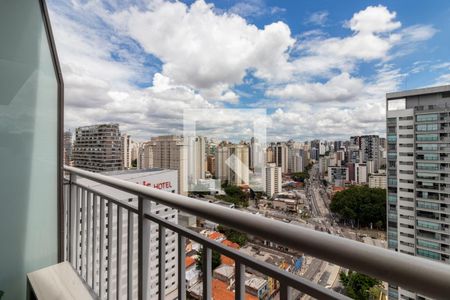 Varanda de apartamento à venda com 1 quarto, 27m² em Vila Nova Conceição, São Paulo