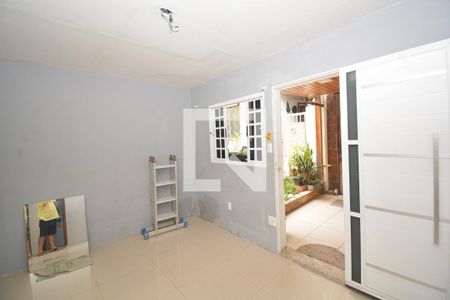 Sala de casa à venda com 2 quartos, 60m² em Cordovil, Rio de Janeiro
