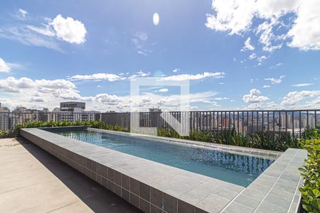 Studio à venda com 20m², 1 quarto e sem vaga Studio à venda com 20m², 1 quarto e sem vagaÁrea comum - Piscina