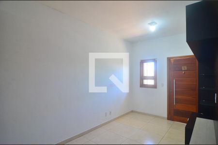 Sala  de casa para alugar com 2 quartos, 51m² em Olaria, Canoas