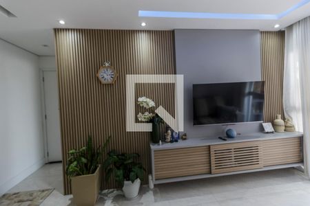 Sala de TV de apartamento à venda com 2 quartos, 64m² em Jardim Timbauhy, Barueri