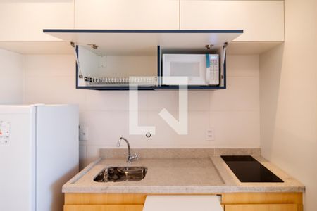 Sala / Cozinha de kitnet/studio para alugar com 1 quarto, 28m² em Brooklin Paulista, São Paulo