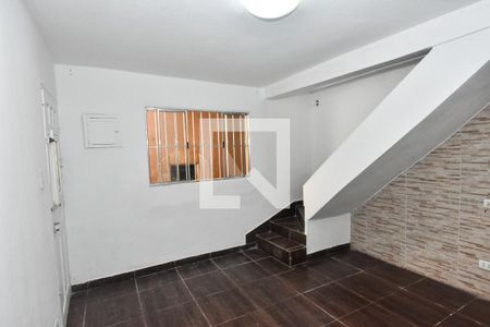 Sala de casa para alugar com 2 quartos, 70m² em Jardim Novo Carrao, São Paulo