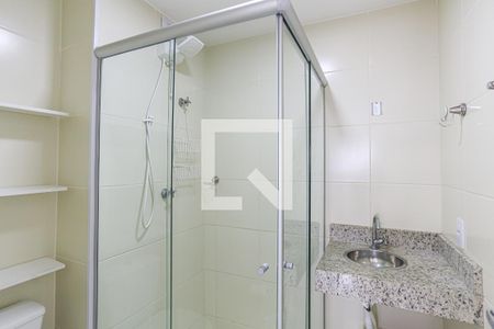 Banheiro de apartamento à venda com 1 quarto, 38m² em Presidente Altino, Osasco