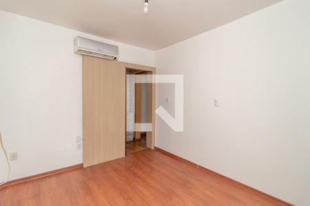 Quarto de apartamento à venda com 1 quarto, 53m² em Vila Ipiranga, Porto Alegre