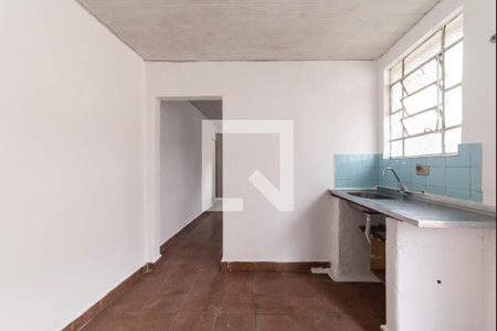 Cozinha de kitnet/studio para alugar com 1 quarto, 30m² em Vila Nair, São Paulo