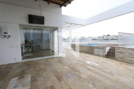 Piscina Coberta de apartamento à venda com 3 quartos, 206m² em Barra da Tijuca, Rio de Janeiro