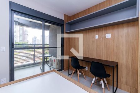 Studio de kitnet/studio para alugar com 1 quarto, 26m² em Jardim das Acácias, São Paulo