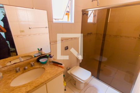 Casa à venda com 300m², 4 quartos e 7 vagas Casa à venda com 300m², 4 quartos e 7 vagasBanheiro da Suíte