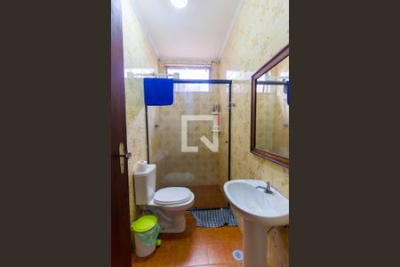 Casa à venda com 300m², 4 quartos e 7 vagas Casa à venda com 300m², 4 quartos e 7 vagasGaragem - Banheiro 4