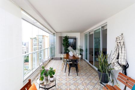 Varanda de apartamento à venda com 2 quartos, 117m² em Campo Belo, São Paulo