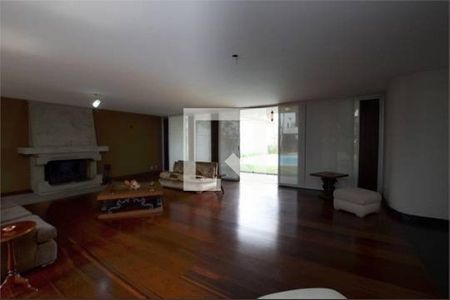 Casa à venda com 4 quartos, 600m² em Brooklin, São Paulo