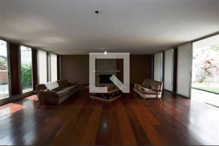 Casa à venda com 4 quartos, 600m² em Brooklin, São Paulo