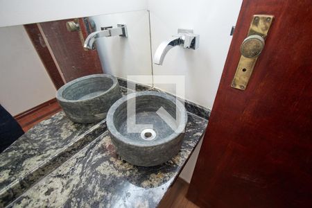 Lavabo de apartamento à venda com 2 quartos, 85m² em Tijuca, Rio de Janeiro