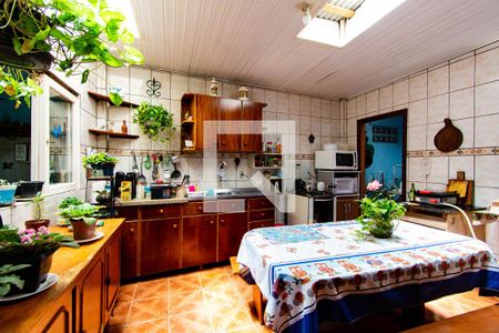 Cozinha de casa à venda com 2 quartos, 179m² em Olaria, Canoas