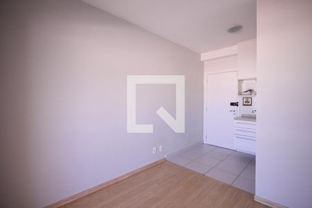 Sala de apartamento à venda com 1 quarto, 42m² em Vila Dom Pedro I, São Paulo