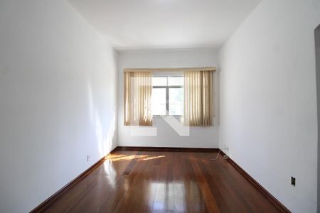 Sala de apartamento para alugar com 2 quartos, 70m² em Anil, Rio de Janeiro