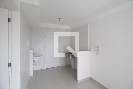 Sala/Cozinha e Área de Serviço de apartamento à venda com 1 quarto, 27m² em Vila Ré, São Paulo