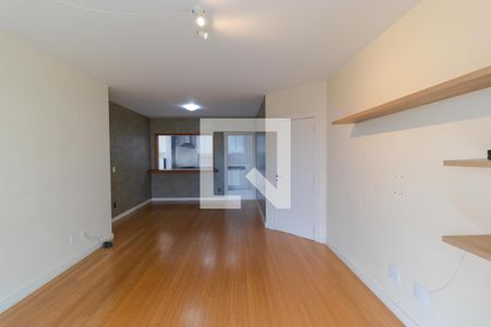 Salas de apartamento para alugar com 3 quartos, 115m² em Taquaral, Campinas