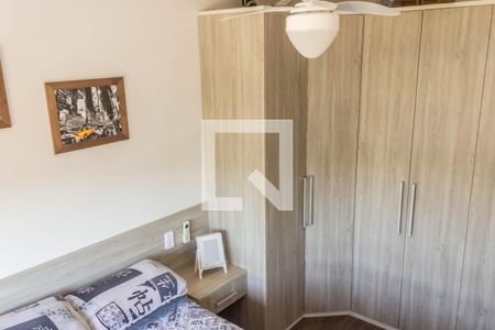 Quarto 2 de apartamento à venda com 2 quartos, 49m² em Passo das Pedras, Porto Alegre