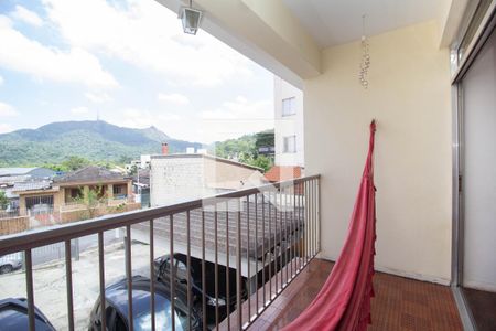 Varanda da Sala de casa para alugar com 3 quartos, 170m² em Vila Clarice, São Paulo