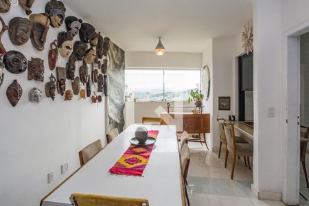 Sala  de apartamento à venda com 3 quartos, 90m² em Vila da Serra, Nova Lima