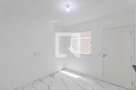 Sala de casa para alugar com 1 quarto, 40m² em Vila Talarico, São Paulo