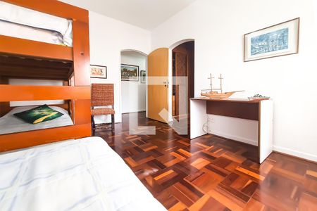Apartamento para alugar com 190m², 4 quartos e 2 vagas Apartamento para alugar com 190m², 4 quartos e 2 vagasQuarto Suíte