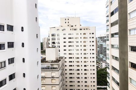 Apartamento para alugar com 190m², 4 quartos e 2 vagas Apartamento para alugar com 190m², 4 quartos e 2 vagasVista da Suite 2