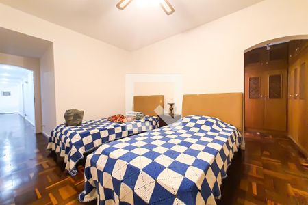 Apartamento para alugar com 190m², 4 quartos e 2 vagas Apartamento para alugar com 190m², 4 quartos e 2 vagasQuarto 3 - Suíte