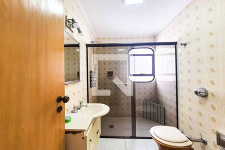 Apartamento para alugar com 190m², 4 quartos e 2 vagas Apartamento para alugar com 190m², 4 quartos e 2 vagasBanheiro da Suíte 2