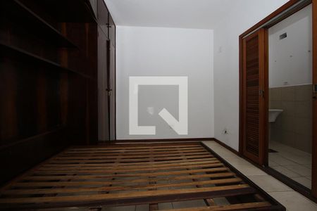 Quarto de casa para alugar com 1 quarto, 60m² em Pinheiros, São Paulo