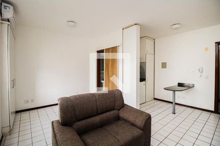 Studio de kitnet/studio para alugar com 1 quarto, 27m² em Asa Norte, Brasília