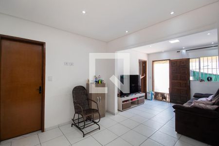 Sala (Casa 1) de casa à venda com 3 quartos, 60m² em São Pedro, Osasco