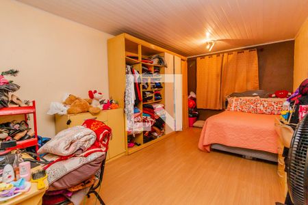 Quarto 1 de casa à venda com 2 quartos, 200m² em Vila Nova, Porto Alegre