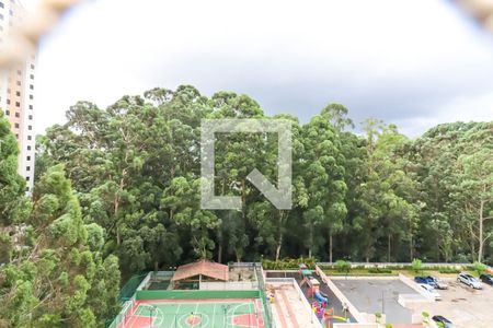 Vista do Quarto 2 de apartamento à venda com 3 quartos, 79m² em Parque Taboão, Taboão da Serra